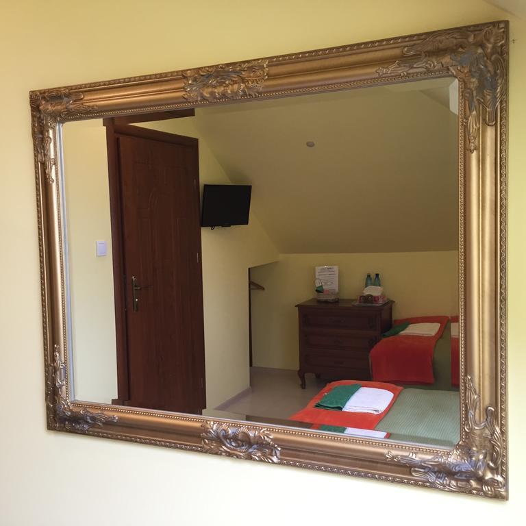 Medison Family Boutique B&B Κίελτσε Δωμάτιο φωτογραφία